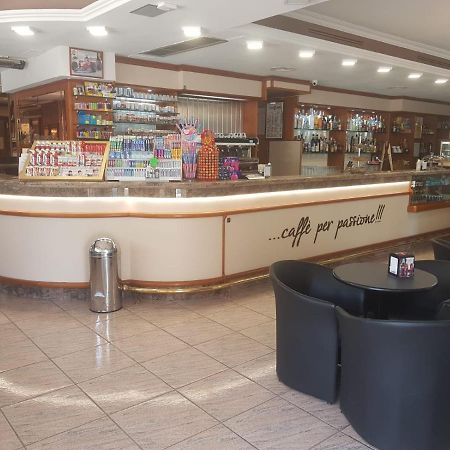 Hotel Residence Memmina Φροζινόνε Εξωτερικό φωτογραφία