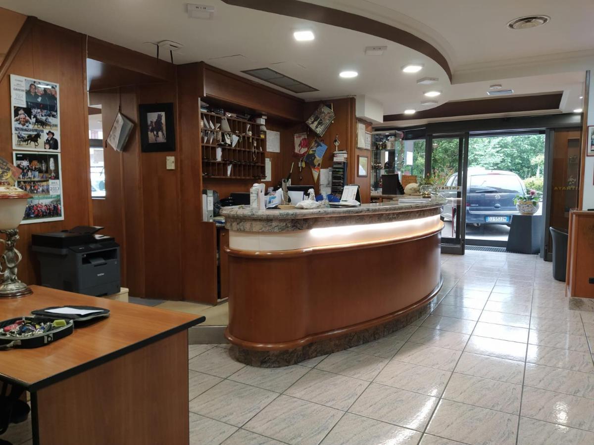 Hotel Residence Memmina Φροζινόνε Εξωτερικό φωτογραφία