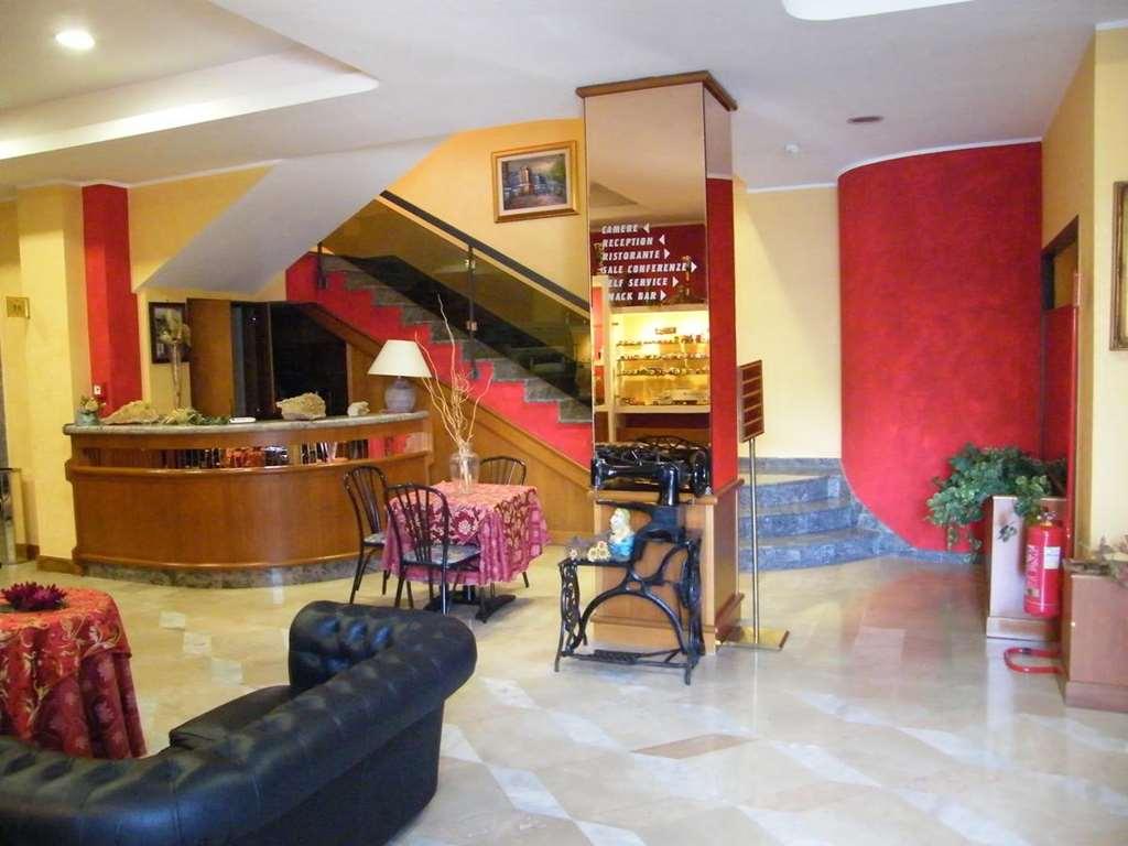Hotel Residence Memmina Φροζινόνε Εσωτερικό φωτογραφία