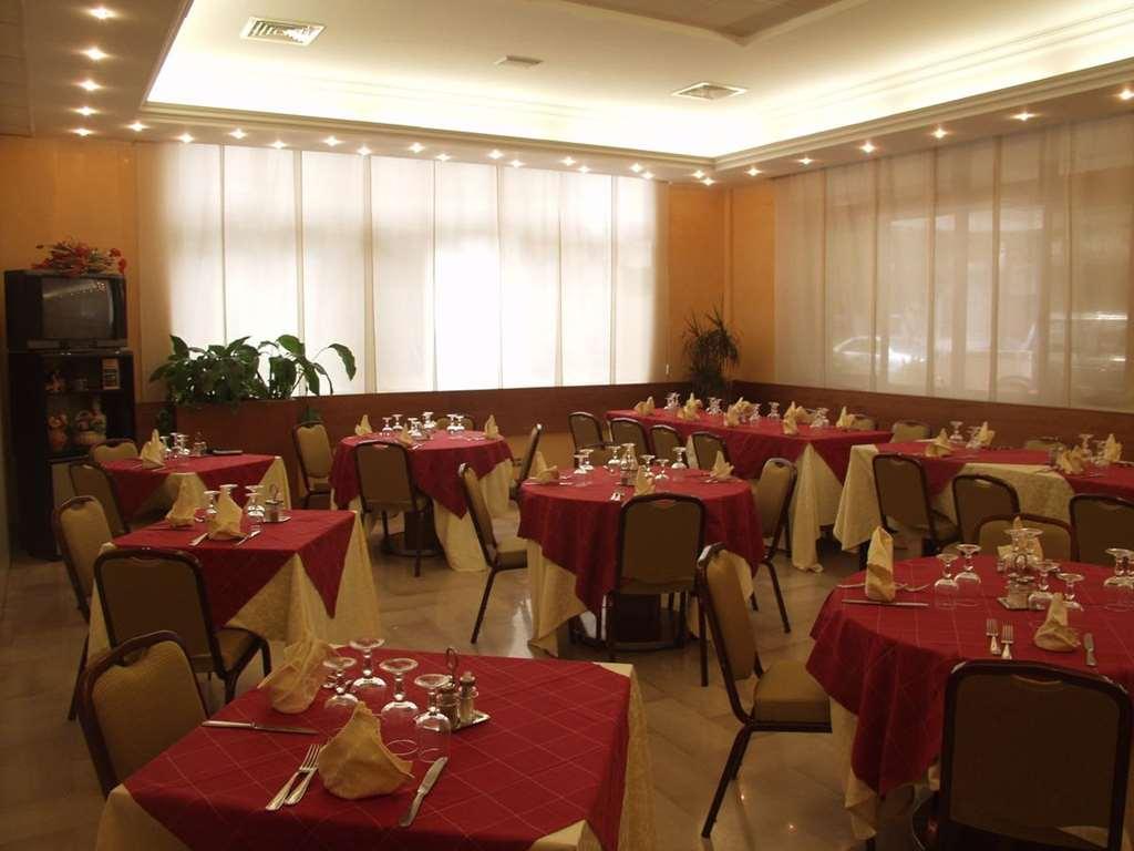 Hotel Residence Memmina Φροζινόνε Εστιατόριο φωτογραφία