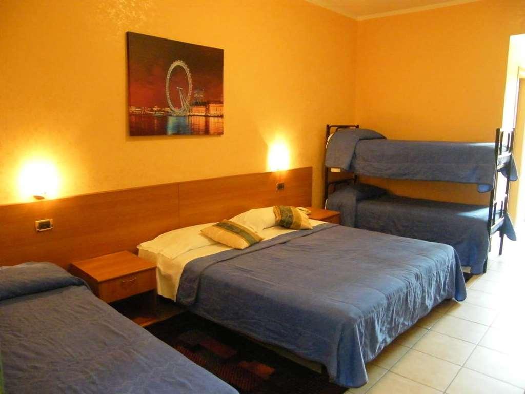 Hotel Residence Memmina Φροζινόνε Δωμάτιο φωτογραφία