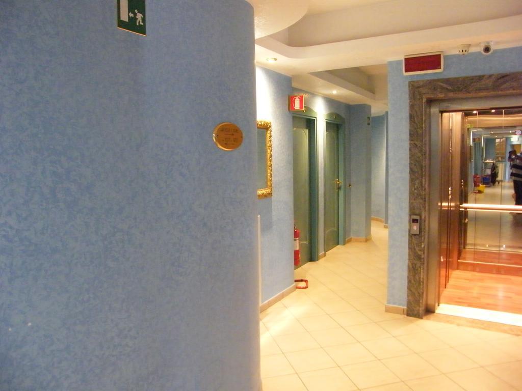 Hotel Residence Memmina Φροζινόνε Εξωτερικό φωτογραφία