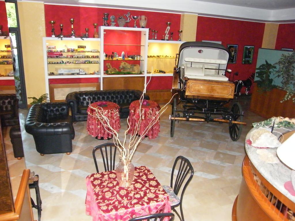 Hotel Residence Memmina Φροζινόνε Εξωτερικό φωτογραφία