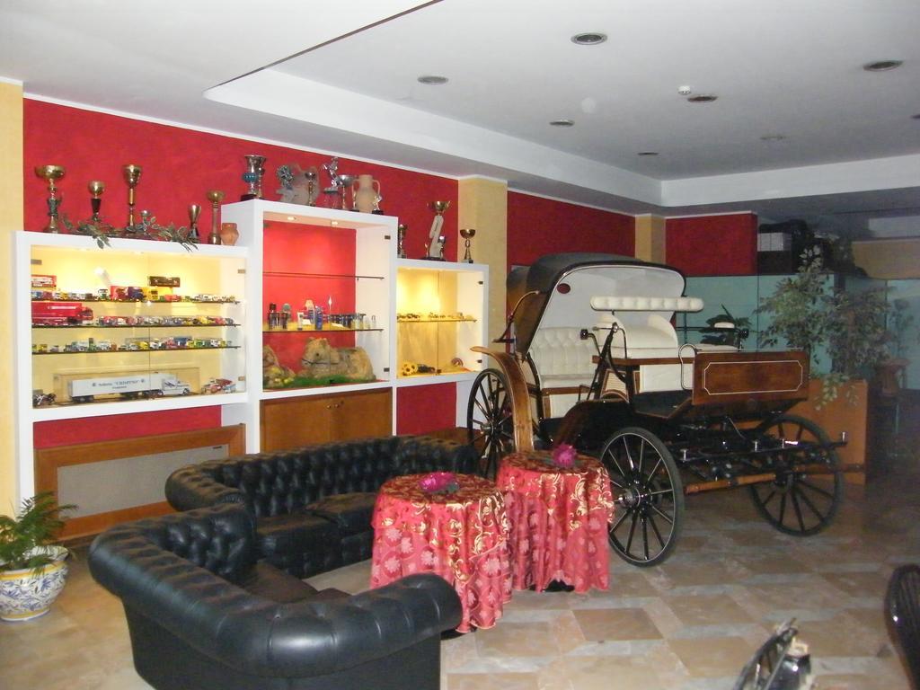 Hotel Residence Memmina Φροζινόνε Εξωτερικό φωτογραφία